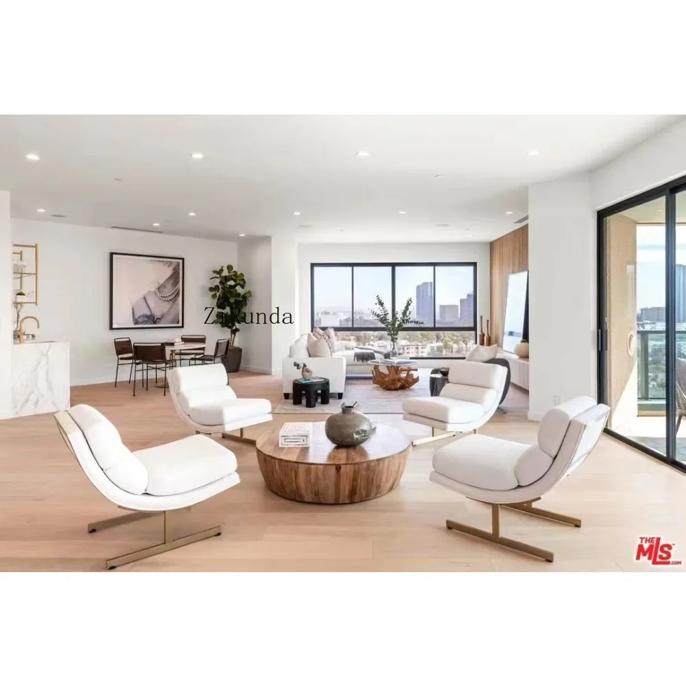 맞춤형 다층 엔지니어드 우드 바닥재, 오크 18mm 고급 UV 도장 사무실용 엔지니어드 바닥재