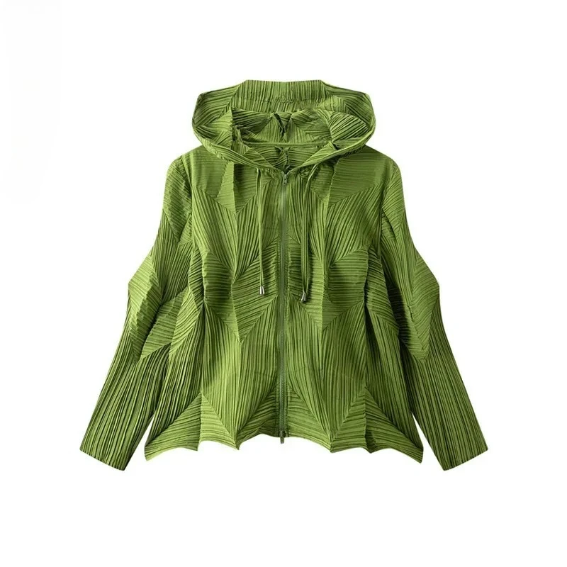 Miyake Solid Colour Hooded Bat Sleeve Irregular Pleated Women's Short Jacket Casual Zip Loose Top Women's 2025 Summer Clothing