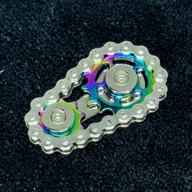 Gear Chain Fidget Spinner Fingertip Gyro Stress Relief Toy Simulated Bicycle Gear Chain Transmission Finger Exercise Massage Toy