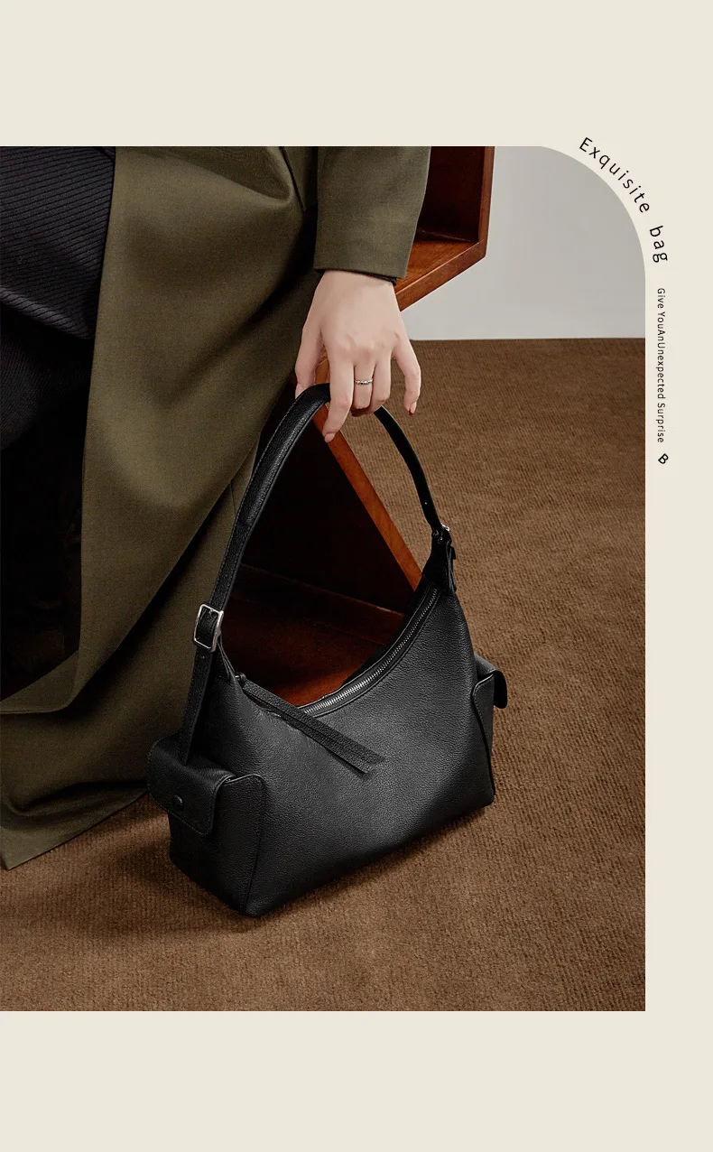 Cowhide Casual Toast Bag Retro Single Shoulder Crossbody Bag for Women Genuine Leather Large Capacity Commuter Bag
