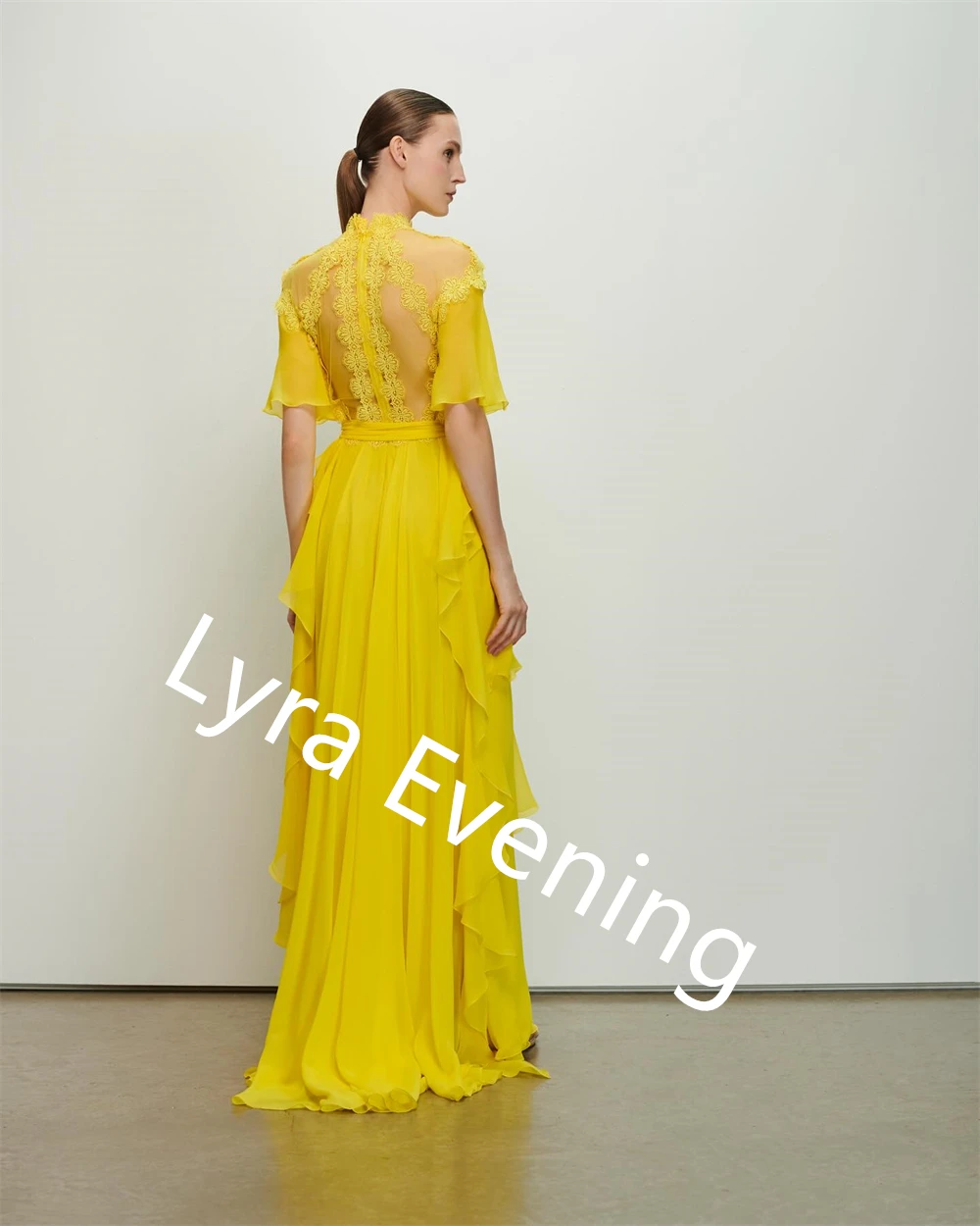 Moda personalizada amarelo chiffon vestido de noite gola alta mangas curtas vestidos de celebridades com zíper voltar vestido de festa moderno