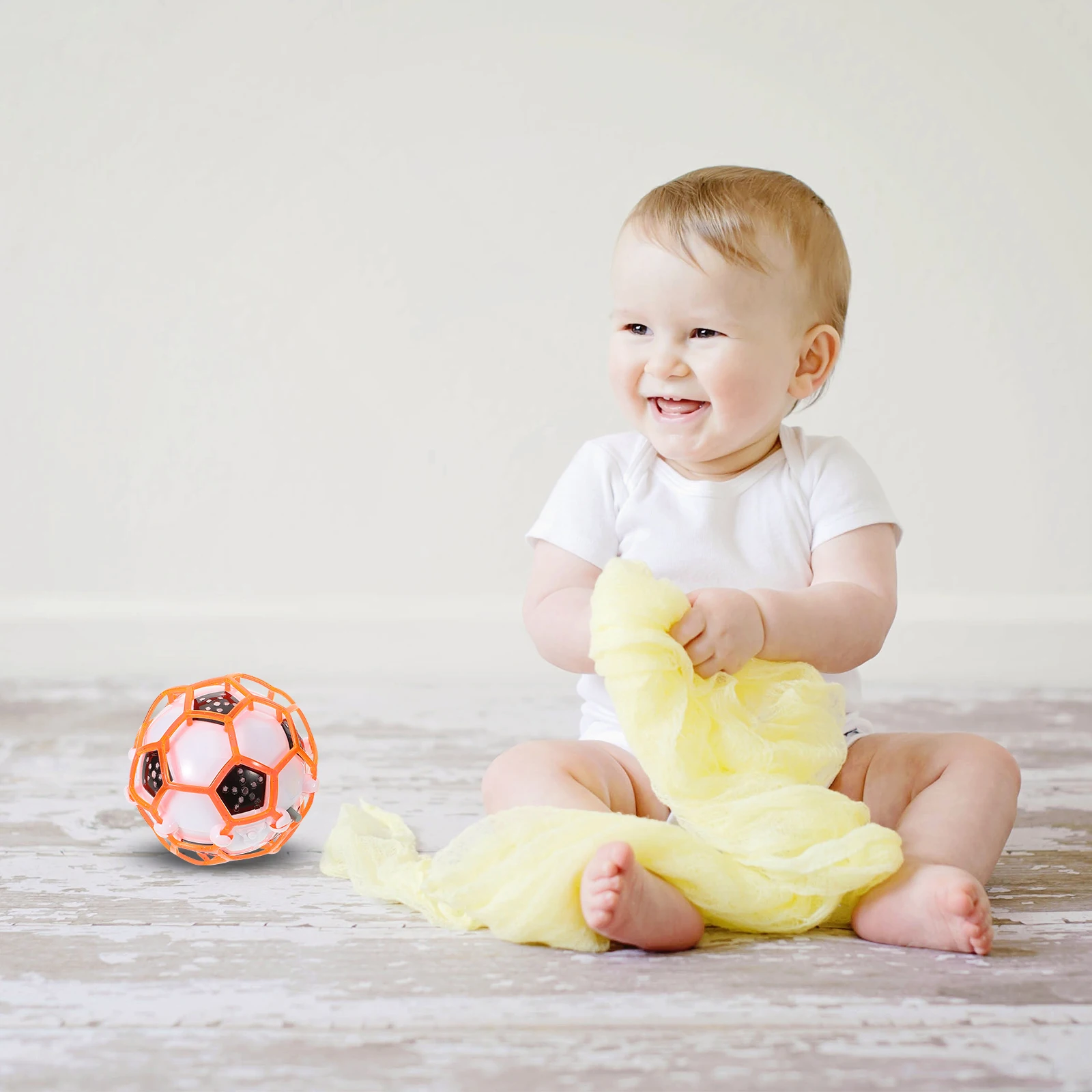 

2 шт. светящийся надувной мяч для прыжков и футбола для детей, мигающие огни для глаз, светящийся футбольный мяч для использования в помещении и на открытом воздухе