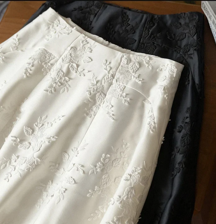 2023 Summer Clothes Fashion Design High-end A- Line Skirt Heavy Industry Commuting Elegant High-waist Slim-fit White Skirt Women