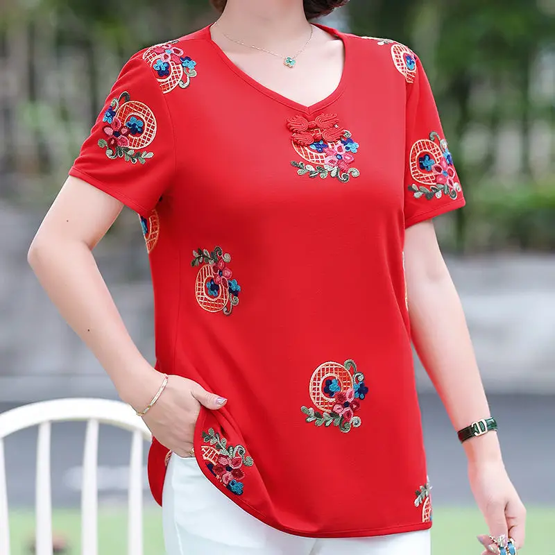 Lady Vintage Folk Embroidery Patchwork V-Neck T-shirt Summer New Fashion Casual Short Sleeve Temperament Tops Women\'s Clothing