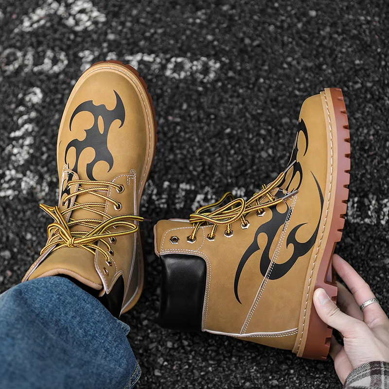 

New Men Boots Leather Casual Shoes Outdoor Comfortable 3D Stickers Sneaker Fashion Soft Classic Ankle Non-slip Flats Trend