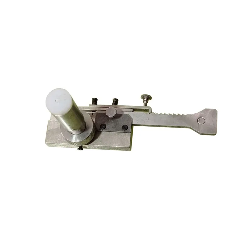 Hat-making artifact Special tool for making hats Computer lockstitch machine Hat-making tool Flat car Sewing Hat-making device