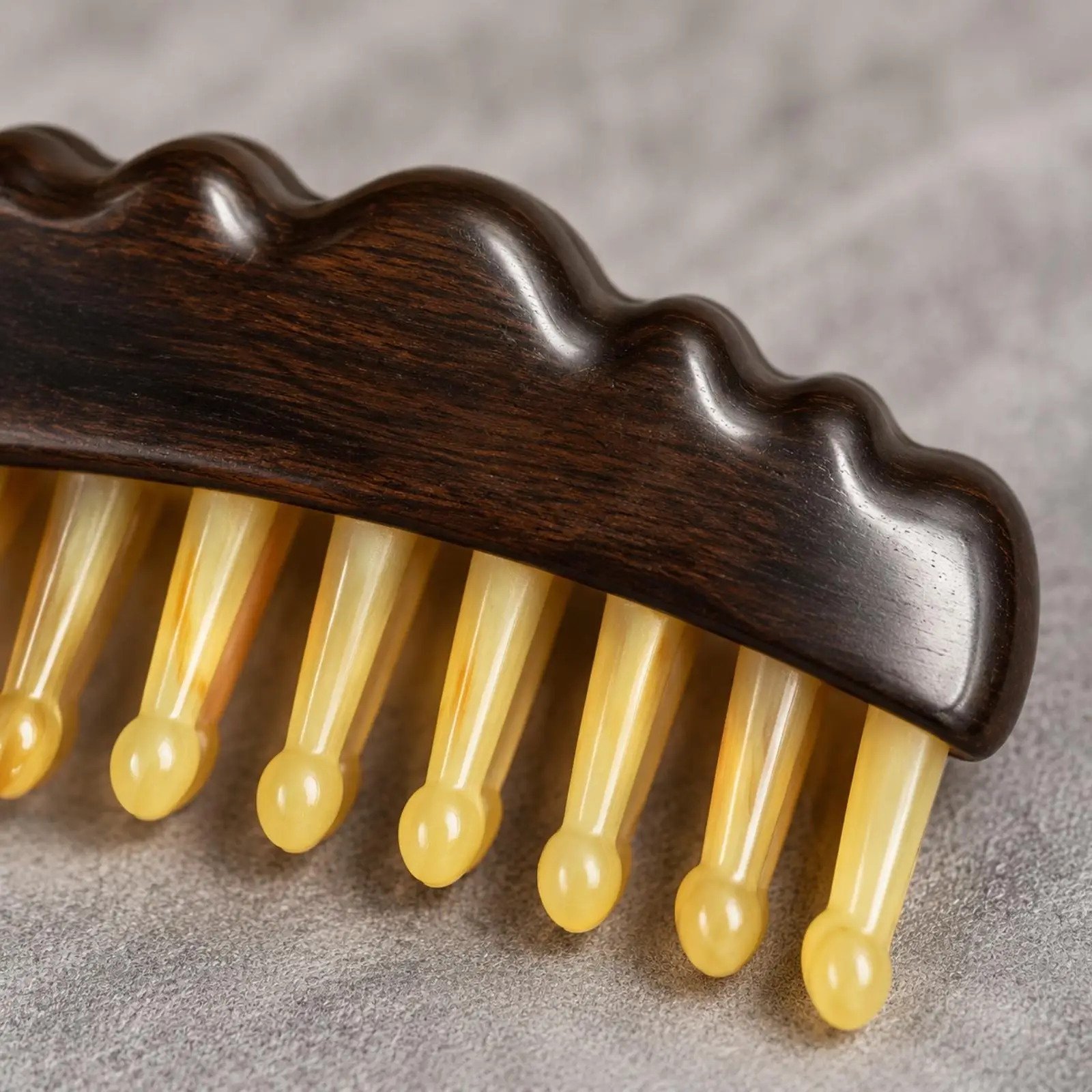 Lilac Rosewood Massage Comb Keratin Tines Scalp Detangler Wooden Grooming Tool for Home Travel