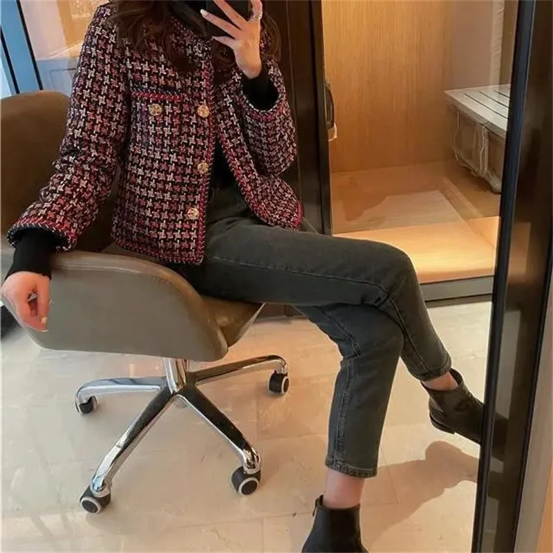 Small Fragrance Woven Tweed Coat For Women Autumn/Winter 2022 New Fashion Loose Everything Matching Plaid Velvet Lady Style Top