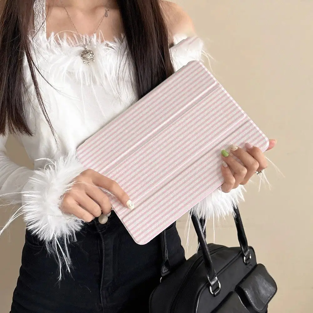 Rotating 3 Fold Pink Stripe iPad Case For iPad Pro 11 13in 2025 iPad Pro 12.9in Air7 10th 11th M4/5 Anti-fall Protective Cover