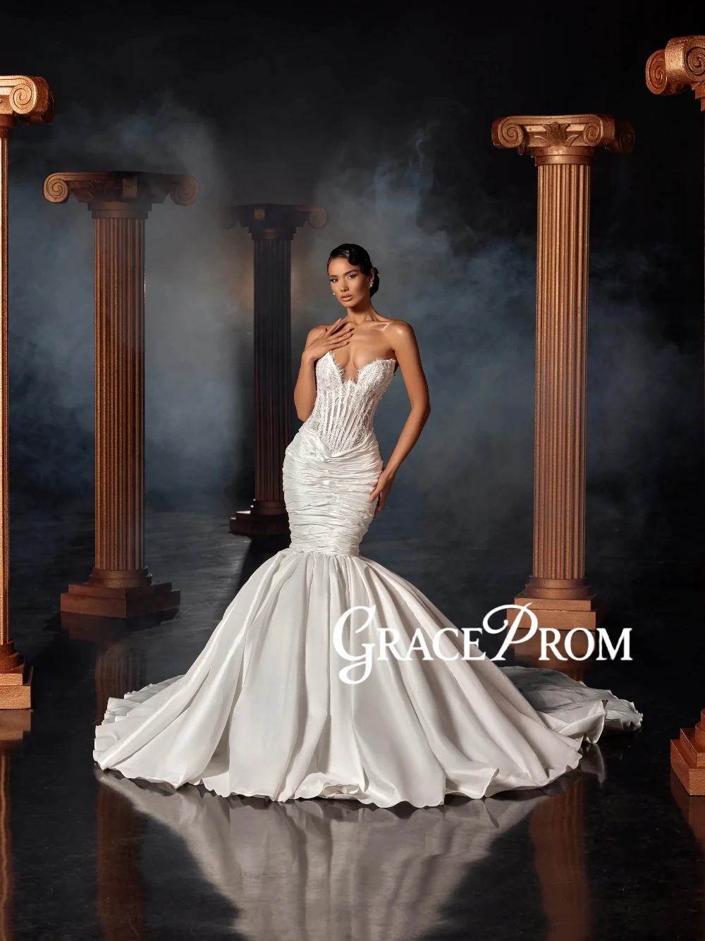 

Dramatic Mermaid Corset Wedding Dress Classy Sexy V Neck Customized Bridal Gown Pleated Ruched Fashion Appliques Bride Wear