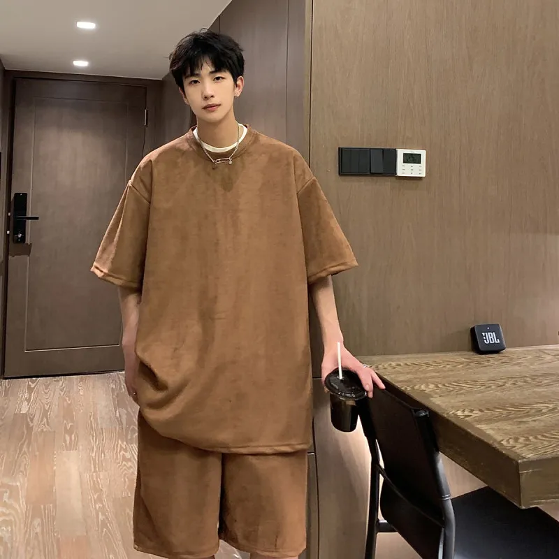 

Модная свободная мужская одежда в корейском стиле, молодежная повседневная спортивная одежда, футболка с короткими рукавами, брюки с пятью карманами