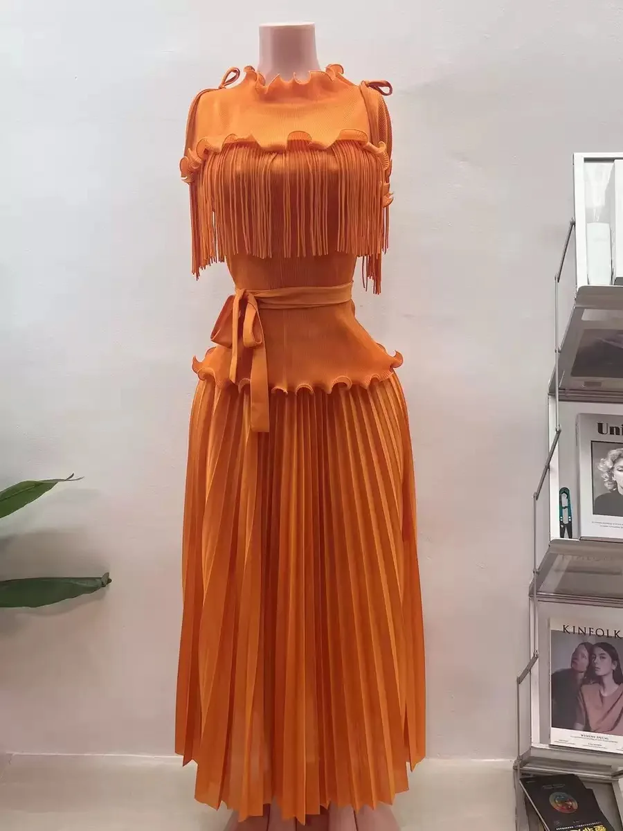 

French Style Light Luxury 2-Piece Set Women Pleated Ruffled Trim Tassel Design Slim-Fit Waist Top Versatile Pleated Midi Skirt