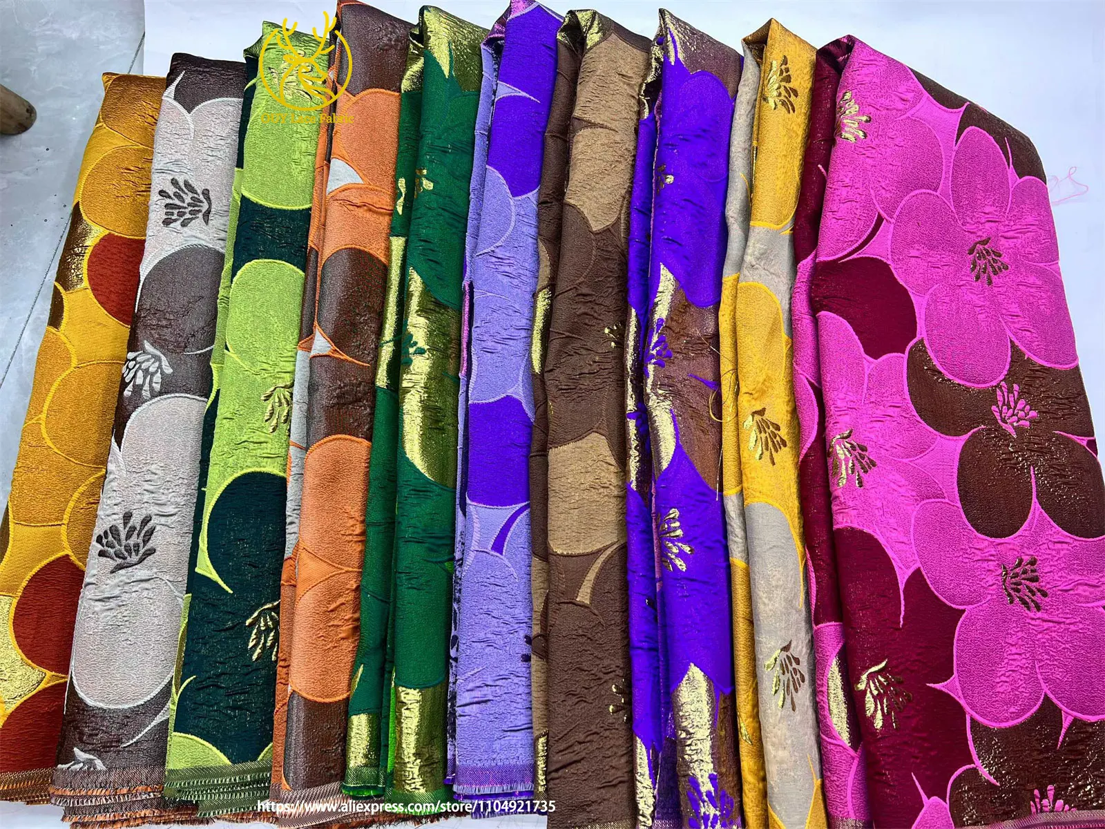 Tela de Encaje Jacquard Africano, Venta Caliente 2026, 5 Yardas, Alta Calidad, Moda Francesa, Tela de Costura para Ropa de Fiesta Nigeriana para Damas