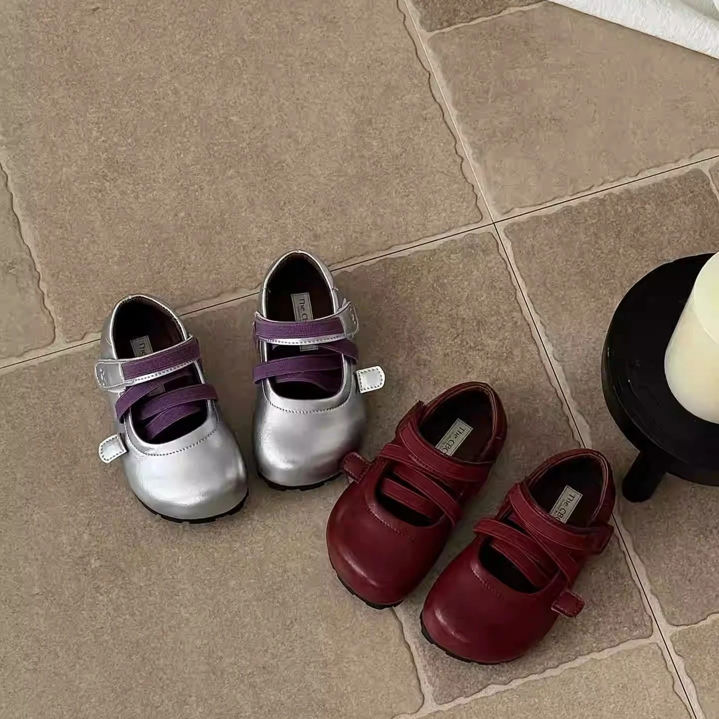 

Toddler Girls Strappy Leather Shoes 2026 New Summer Kids Soft Ballet Flats Non-slip Trendy Retro Style School Dance Mary Jane