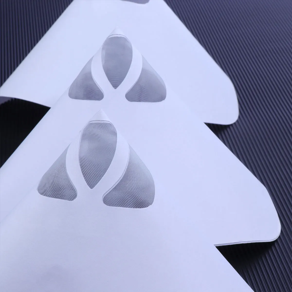 

50Pcs Oil Paint Funnel High Quality Paper Mesh Filter Conical Strainer 100 Mesh for Automotive Paint Filter Painting Use