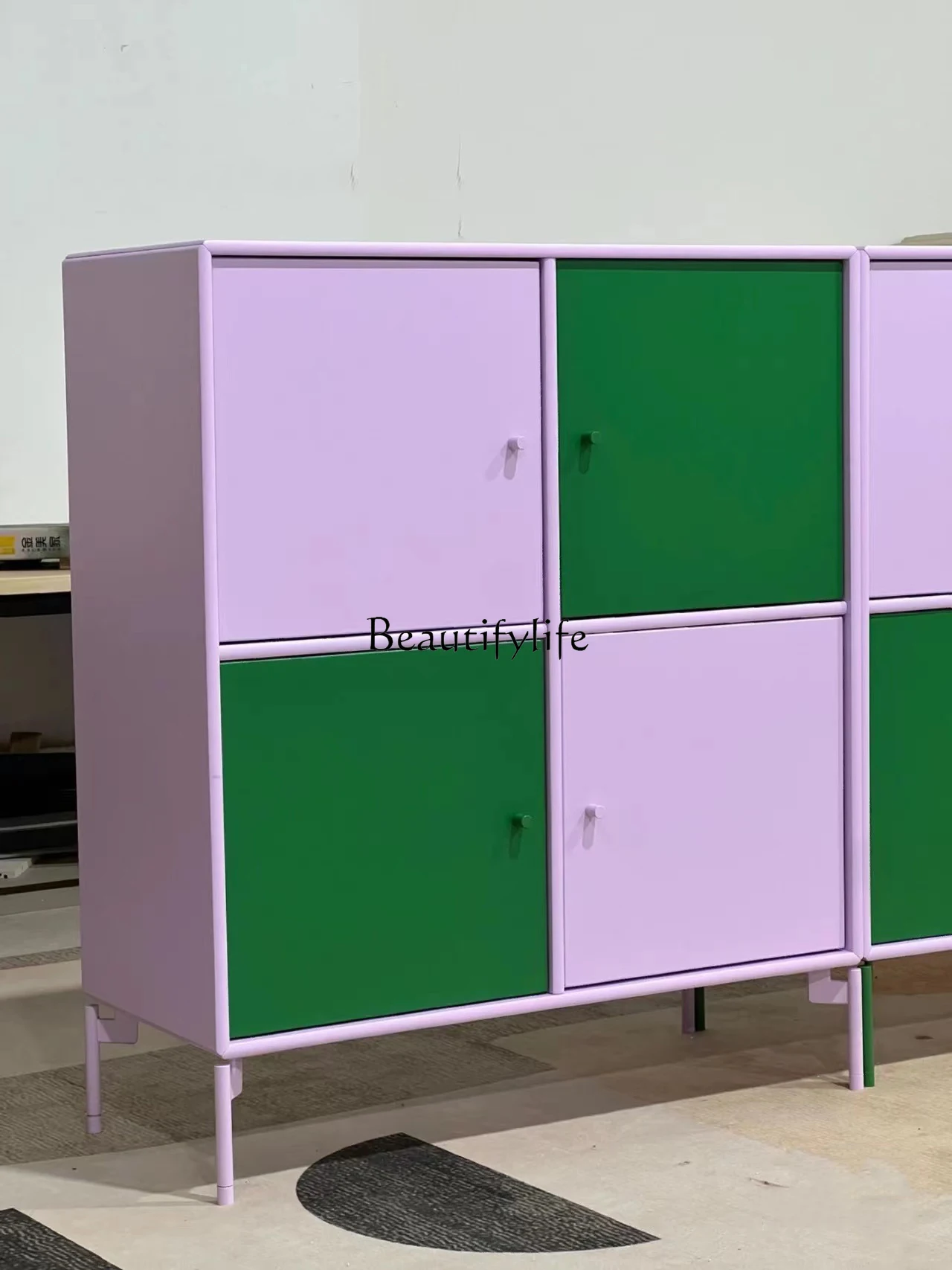 Color four-door dining side cabinet master design stacked four-door medieval cabinet can be customized