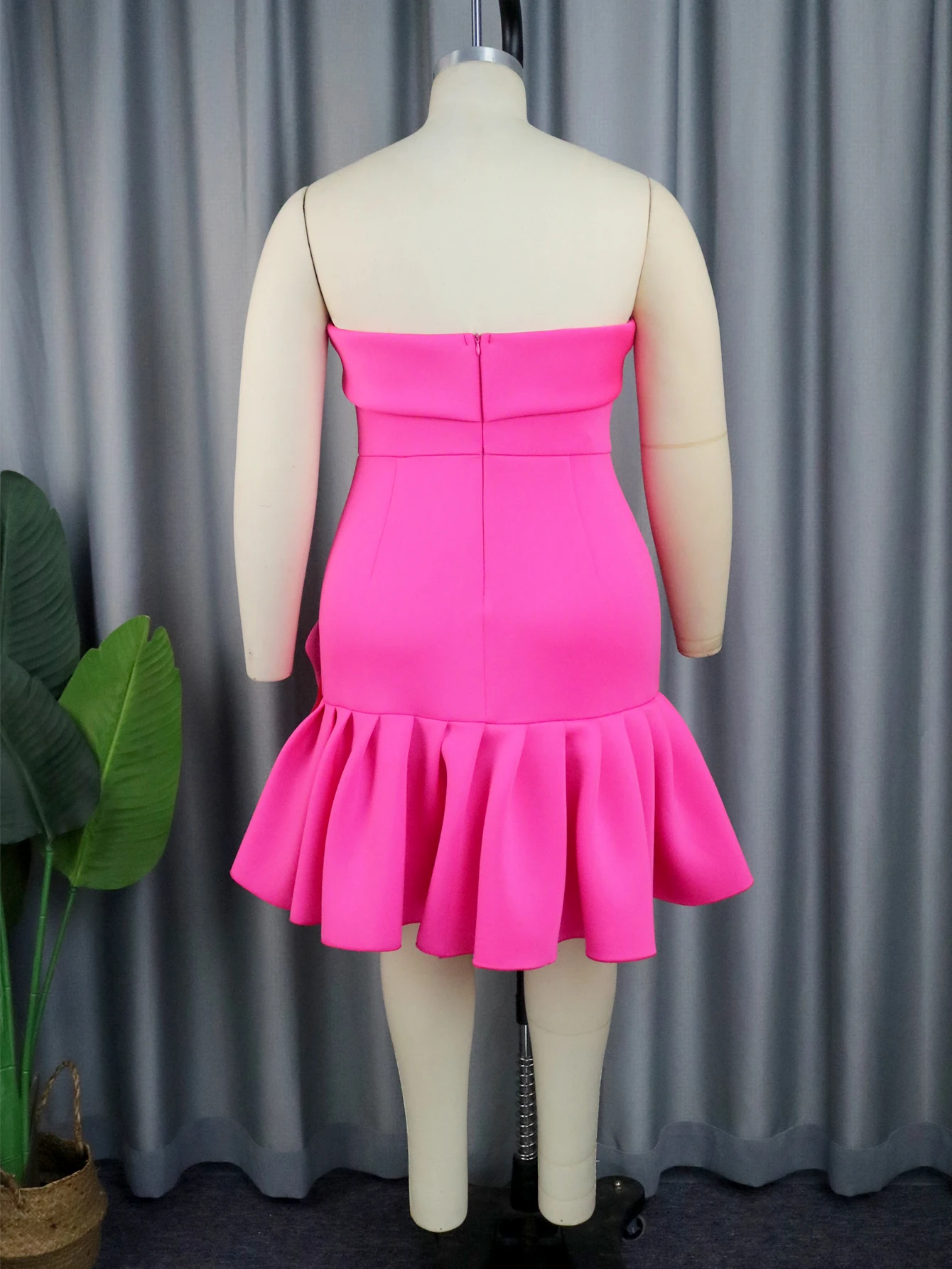 Vestidos sin tirantes para mujer, 4XL talla grande, apliques, trompeta, volantes, hasta la rodilla, cumpleaños, noche, cóctel, evento, baile de