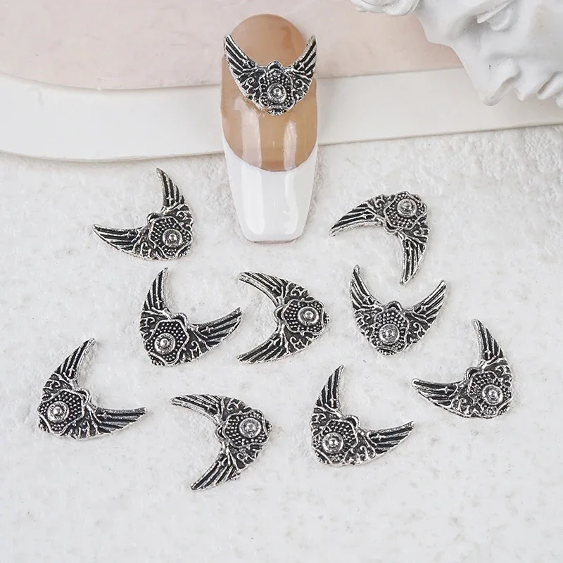 Retro-Legierung Herz Bär Stern Kreuz kreisförmigen Bogen Schmuck Punk Design Nagel Charms Teile Zubehör DIY Nail Art Dekoration