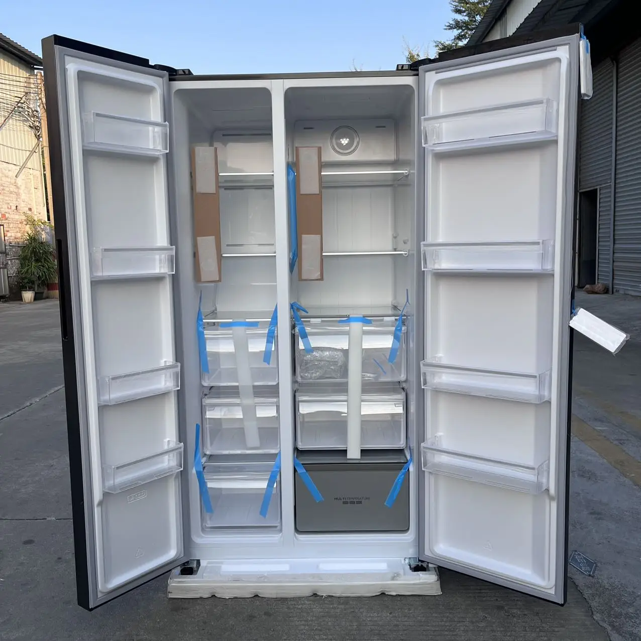 ثلاجة تجارية مفتوحة الباب 2025 595 لتر - ثلاجة عاكسة خالية من الصقيع مع ترموستات رقمي