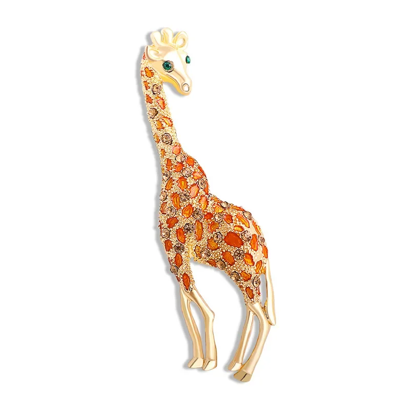 Fashion Alloy Full Rhinestone Giraffe Brooch Women Girls Clothing Retro Creative Design Pin Shining Boutique Suit Accessories