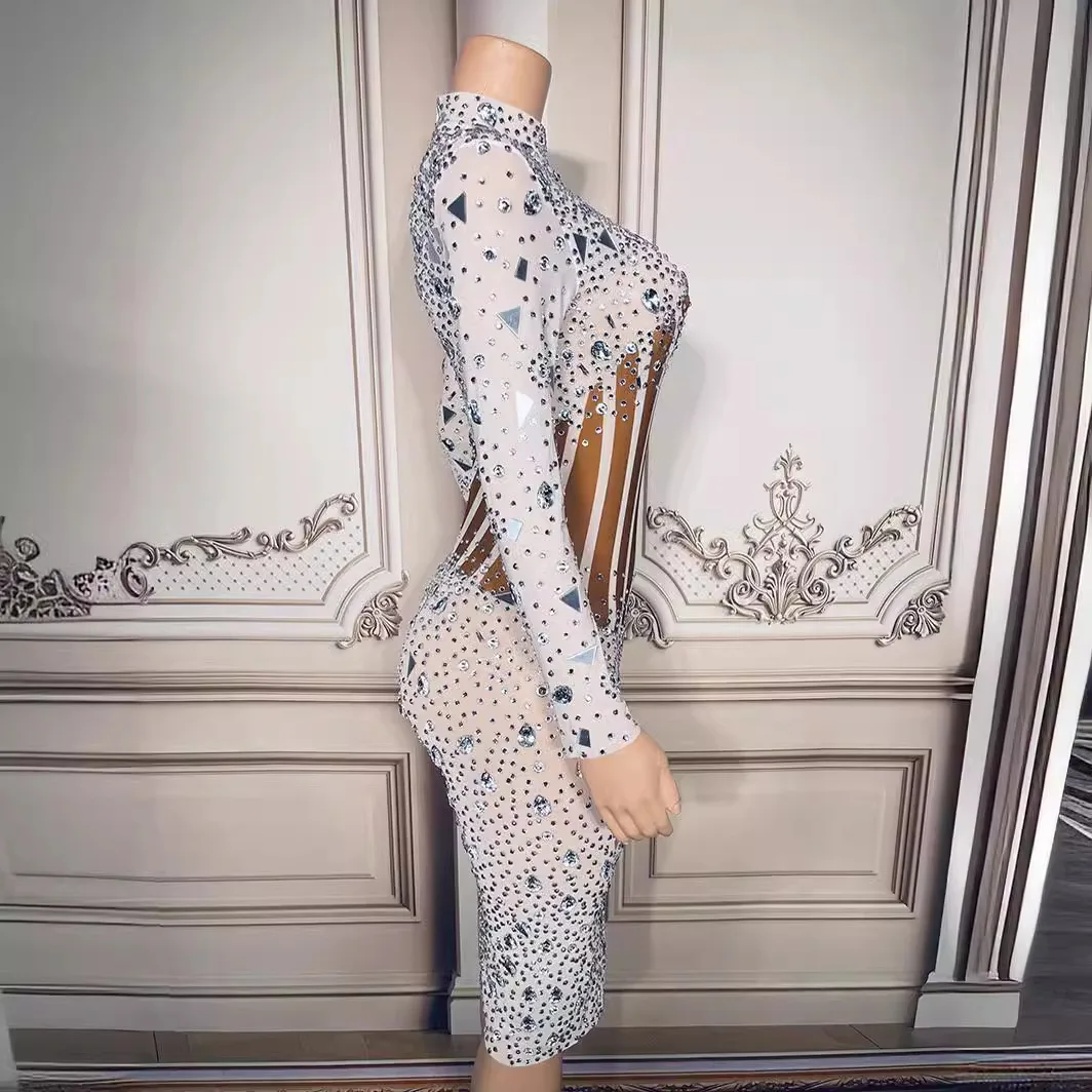 วันเกิดตาข่ายสีขาวเงาเพชรเซ็กซี่โปร่งใสหญิงเซ็กซี่ชุดจัดเลี้ยงพรรค Robe Femme Chic Et Élégante Glamorous ชุด