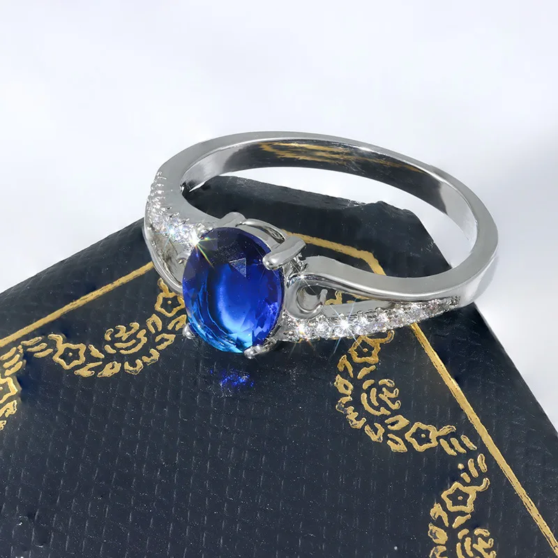 Palace Retro Style AAAAA Zircon Ring 925 Silver Features Sapphire Seiko Ring Ladies Party Wedding Jewelry Gift Wholesale