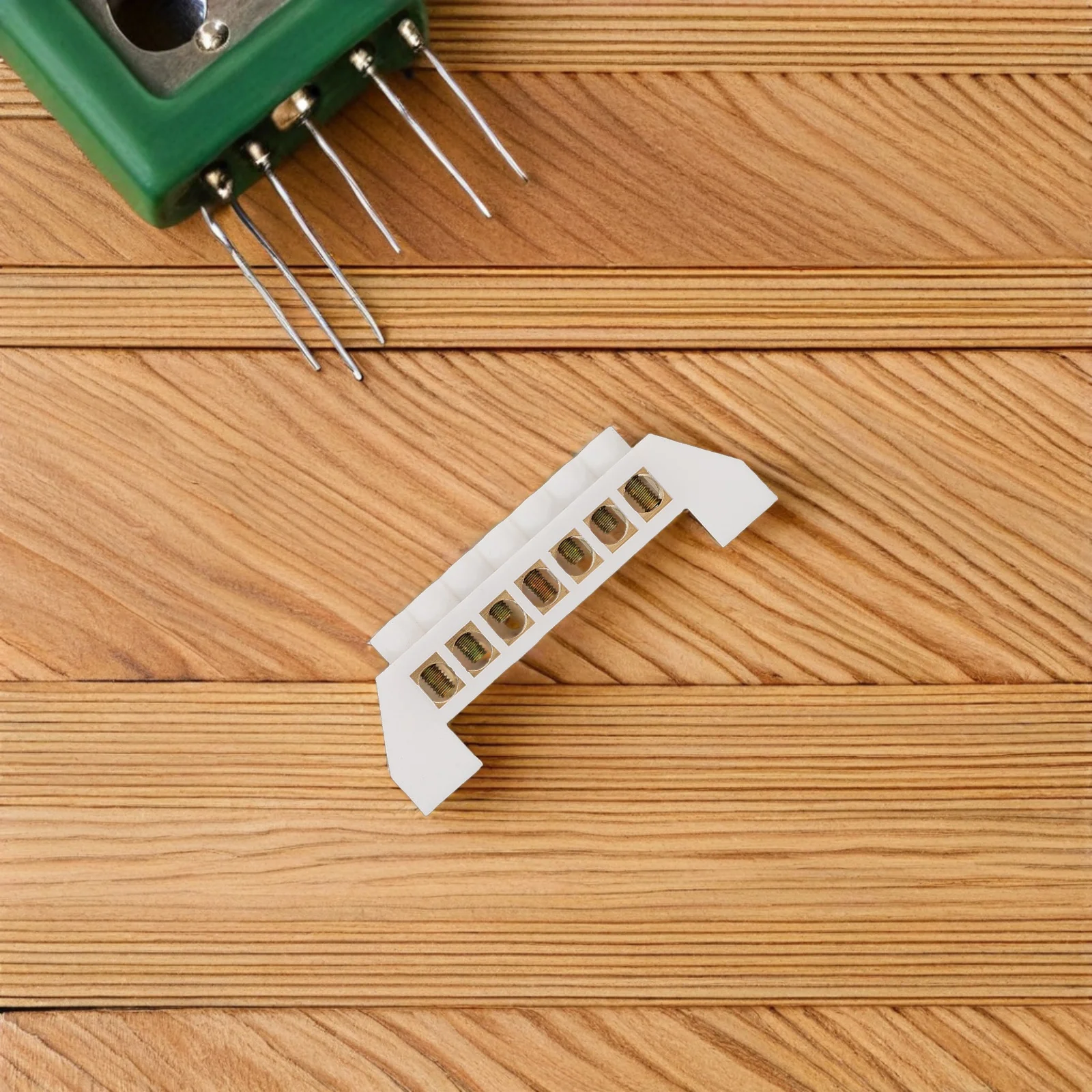 8 قطعة المسمار النحاس محطة التأريض قطاع موقف حافلة بار كتلة التوزيع الكهربائي سلك اتصال كتلة #6