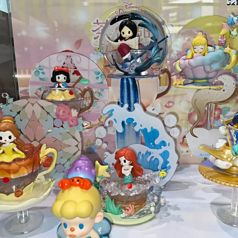 

Genuine Disney Princess D-Baby Series Tea Cup Sweetheart Blind Box Kawaii Princess Girl Anime Figures Mystery Box Girl Gifts