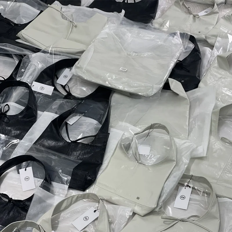 

Large Capaci oulder Bag with Bow Tie Design Underarm Tote Bag Women's Faionable Bag Soft Handbag Magnetic Bule Closure