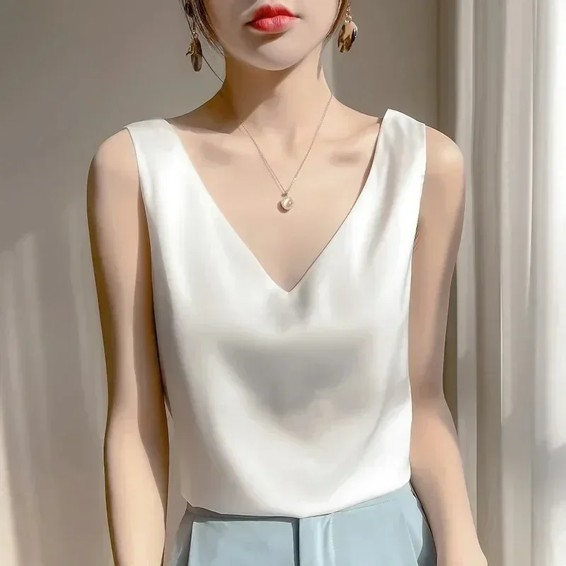 Summer Strap Top Women Halter V Neck Basic White Cami Sleeveless Satin Silk Tank Tops Women\'S Summer Camisole Slim Vest