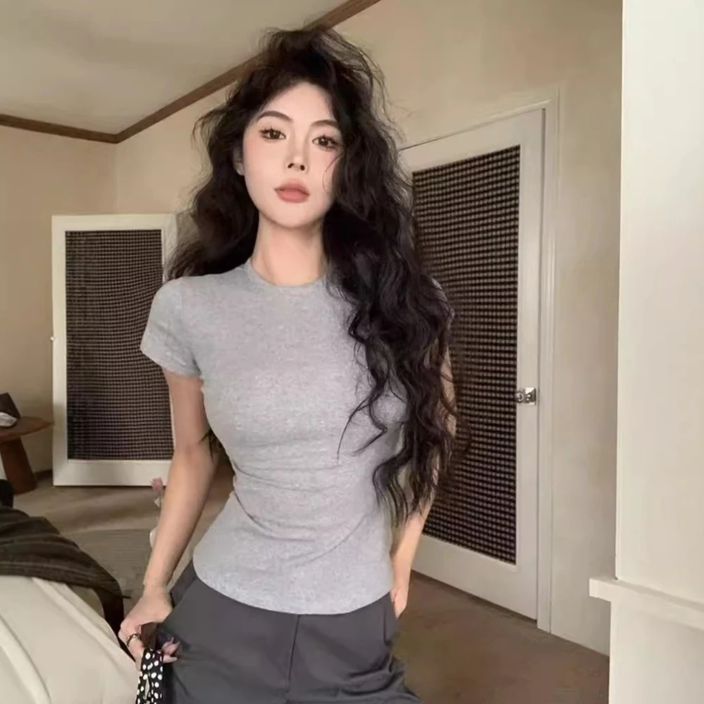 ファッションベーシック半袖Tシャツ無地Y2KスリムTシャツ女性用アンダーシャツラウンドネックシンプルクロップトップス夏