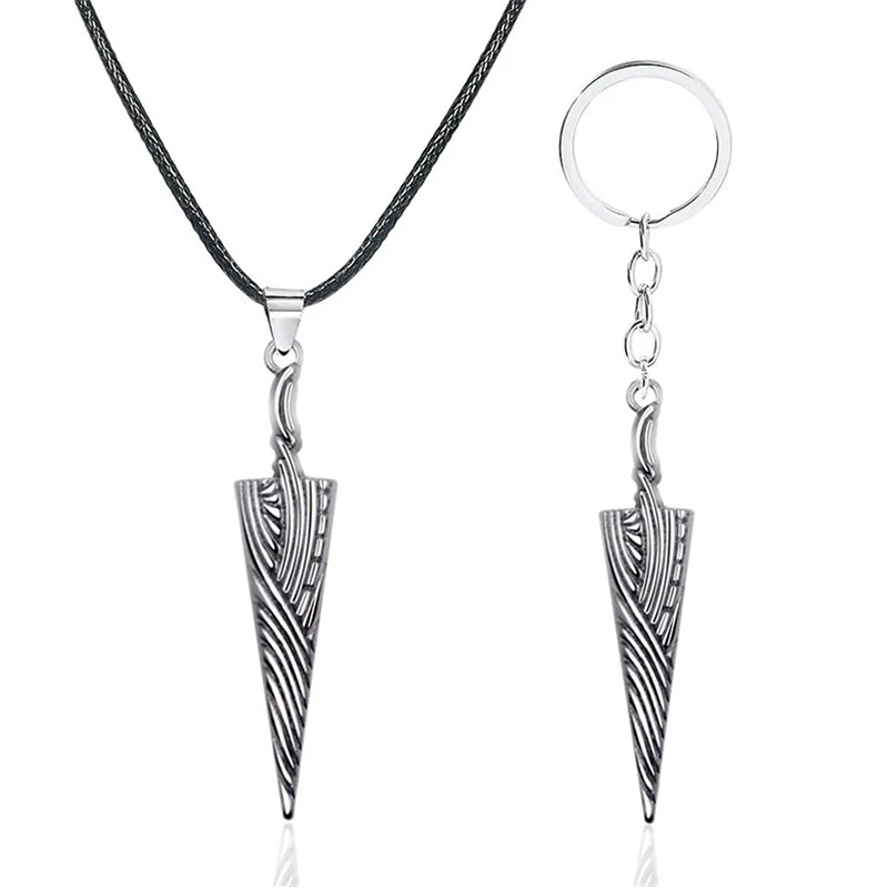 

Gaming Hollow Knight Necklace Keychain Set Knight Pendant Necklace and Sword Necklace Keychain Gift for Fans