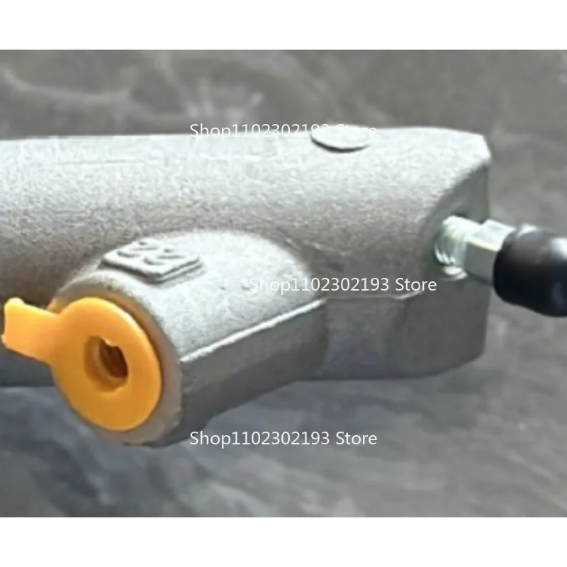 Clutch Slave Cylind…