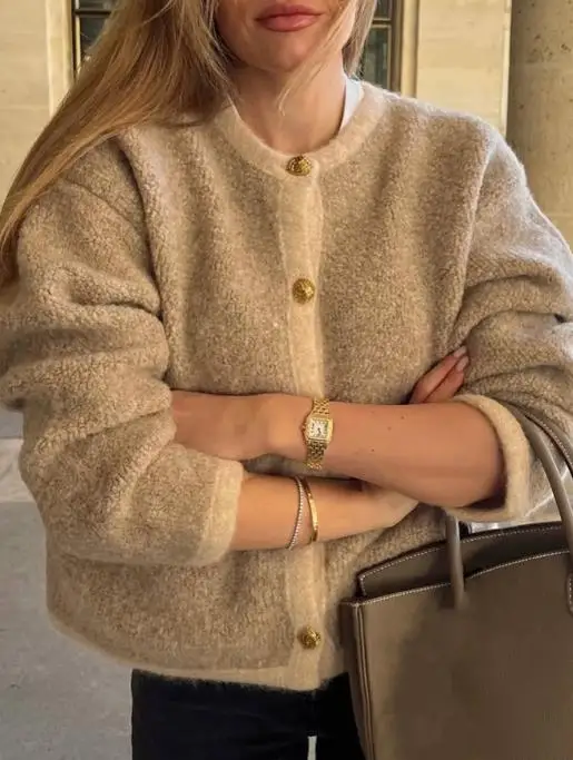 

Women's Cardigan Sweater 2025 Autumn/winter Vacation Button Knitted Shirt Coat Sweater Simple and Casual Fashionable Sweater