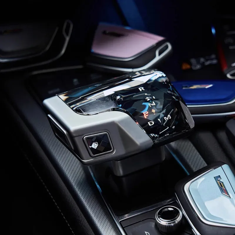 

3-Piece Crystal Gear Shift Knob Set for Cadillac CT5 XT5 XT6 XT4 CT6 - Diamond Cut Design, Luxury Interior Accessory, Easy to In