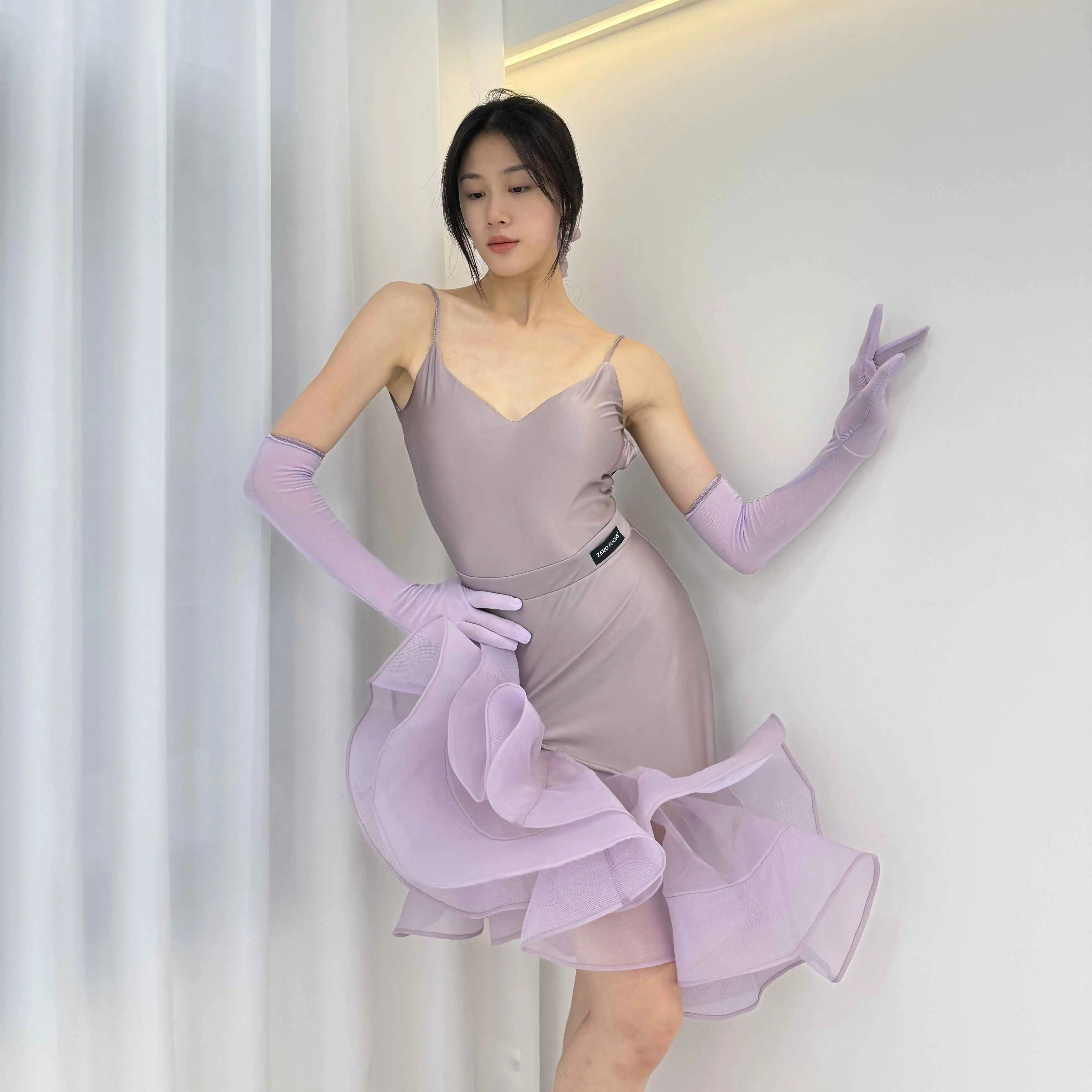 2025 vêtements de concours de danse latine femmes léopard robe en arête de poisson adulte Rumba Tango robe de danse Costume de Performance DNV24091