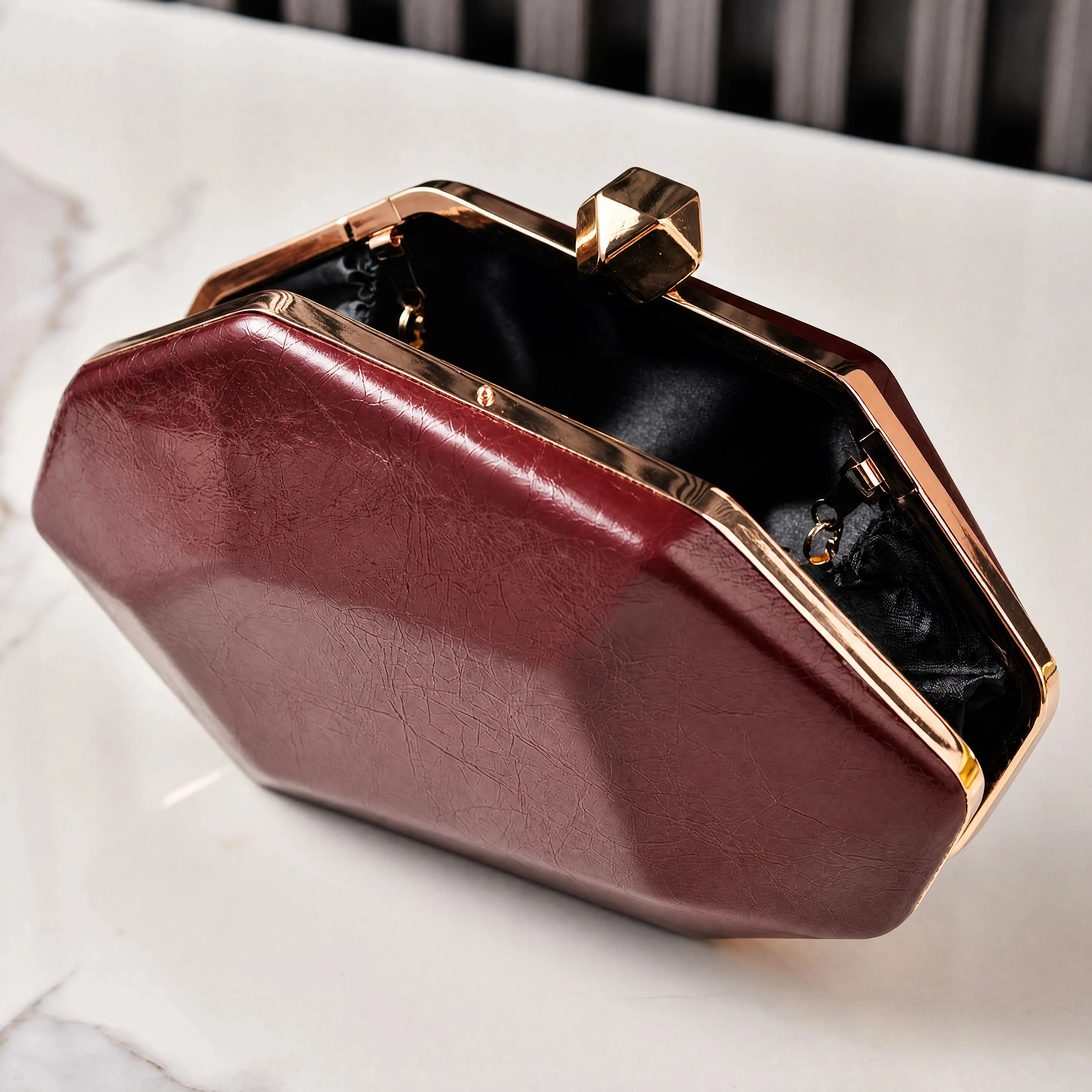 Women Party Bags Holographic Evening Clutch Handbag Luxury Irregular Polygon Bridal Purse Detachable Metal Chain Crossbody Bag