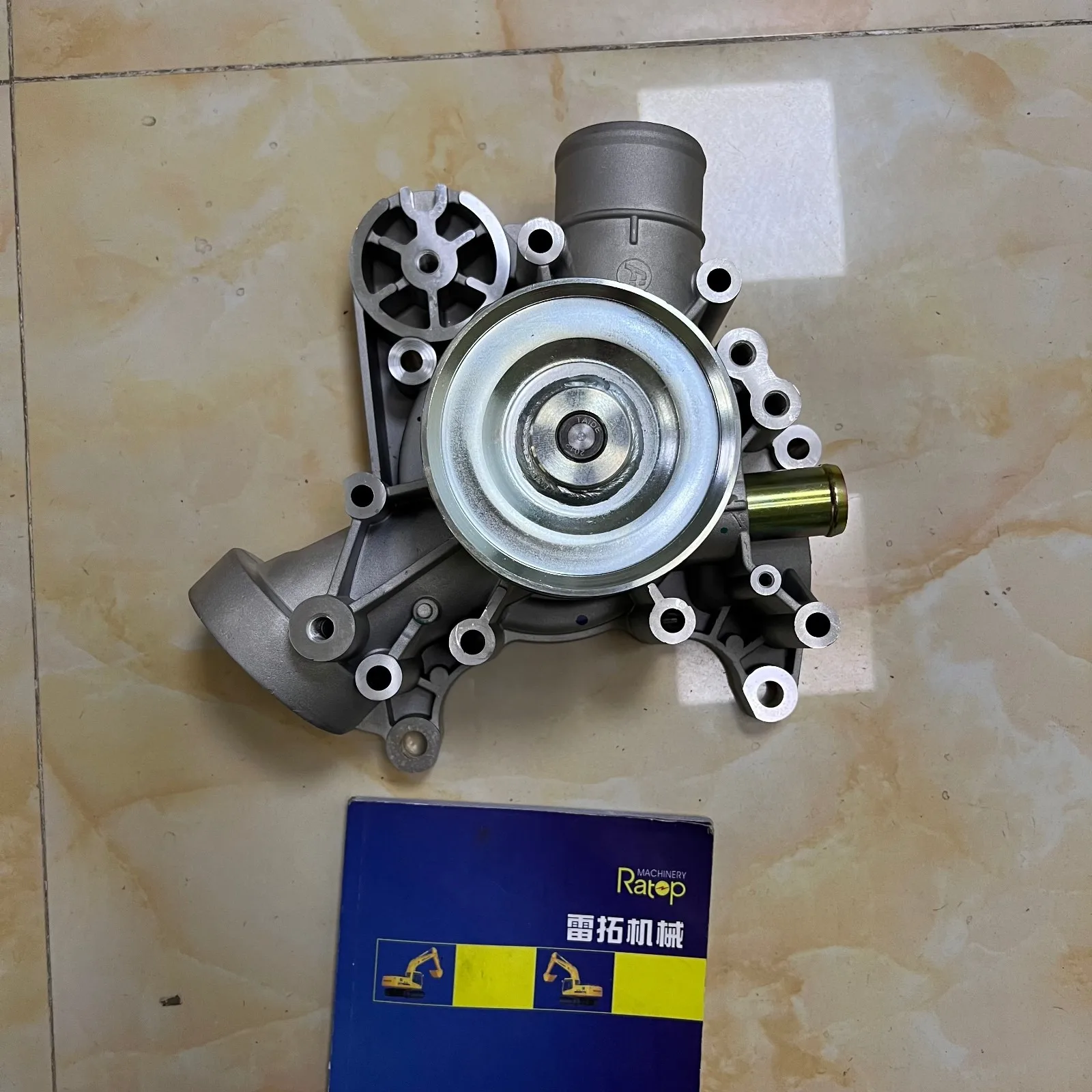 Excavator Parts Durable 20834409 20997647 3801244 Water Pump For EC350D D8K