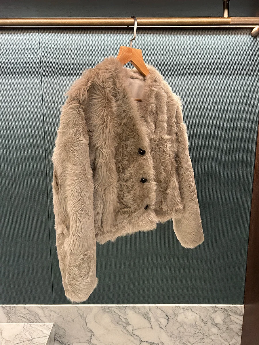 เสื้อโค้ทขนแกะแบบดิบ ทรงหยัก พร้อมซับในขนสัตว์ในตัว เสื้อแจ็คเก็ตขนแกะสำหรับผู้หญิงแบบสั้นสำหรับฤดูหนาว