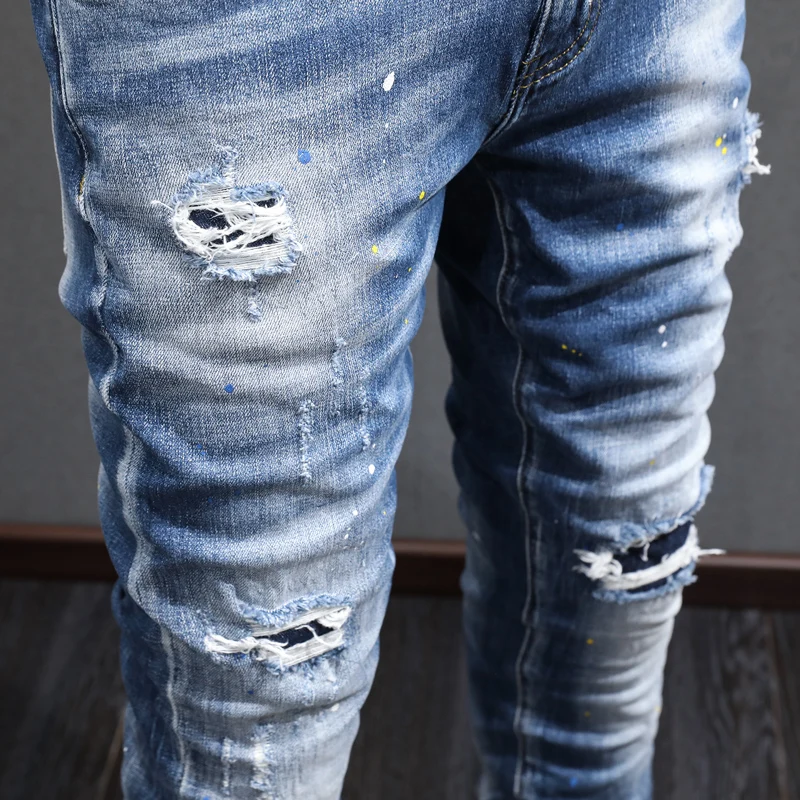 

Y2K high street men's jeans with perforated patches, scratches, washed, nostalgic, elastic, slim fit, painted blue jeans, design