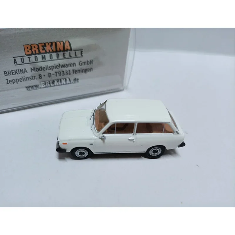 1:87 Scale DAF 66 รถพลาสติกคอลเลกชันเครื่องประดับ