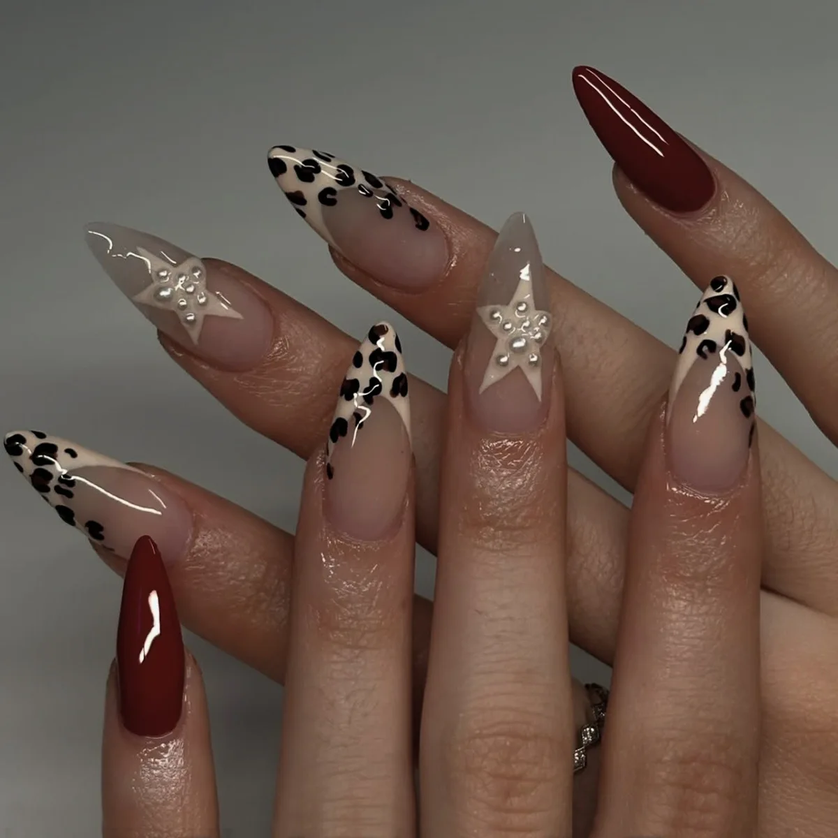 Long Almond Press On Nails, Leopard Print & Wine Red with Pearl Star Accents, Spicy Girl Y2K Reusable Fake Nails