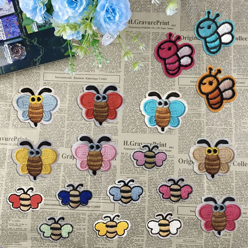 Single sale 1 pcs insect bee embroidery sewing fabric patch DIY hot melt adhesive ironing decoration clothing patch