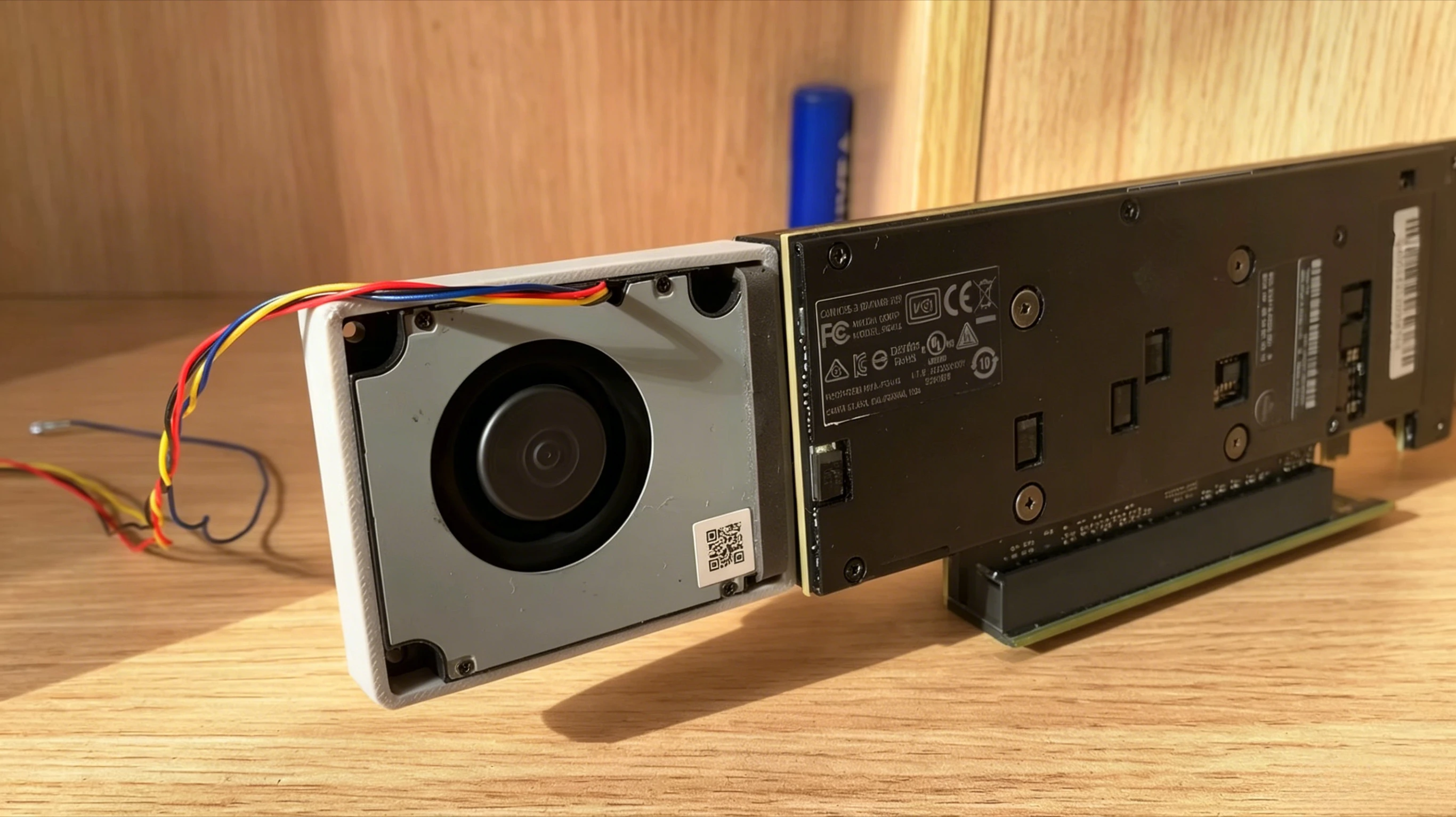 Quiet 4-Wire Delta Turbo Cooling Fan, Compatible with for NVIDIA for Tesla P4 M4 T4 GPU Total length of the fan bracket: 24 cm