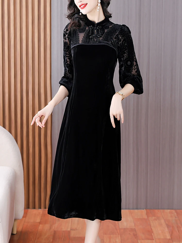 Female Korean Vintage Hepburn Evening Long Dress Autumn Winter Black Velvet Patchwork Lace Dress 2024 Fashion Elegant Prom Dress