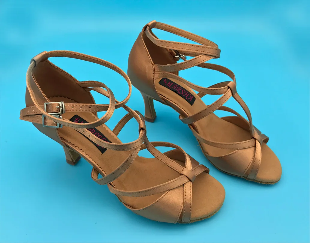 รองเท้าเต้นรำละตินแฟชั่นและใส่สบายรองเท้าซัลซ่าห้องบอลรูมรองเท้าสลิปออนปาร์ตี้และรองเท้างานแต่งงานจัดส่ง6232DTN ฟรี