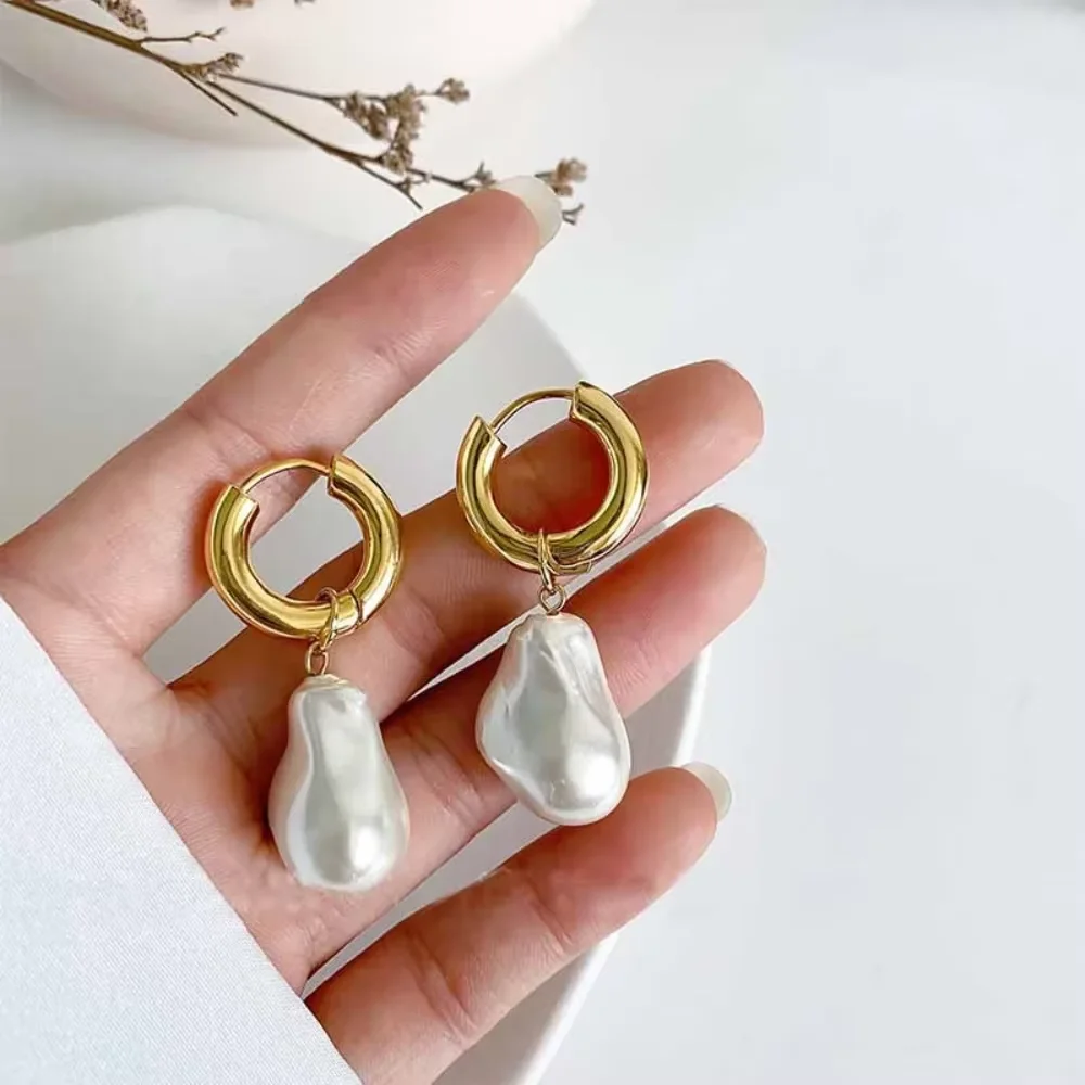 

New Arrival Irregularity Baroque Pearl Dangle Earrings for Women Korea Fashion Gold Color Hoop Earrings Luxury Jewelry Gifts