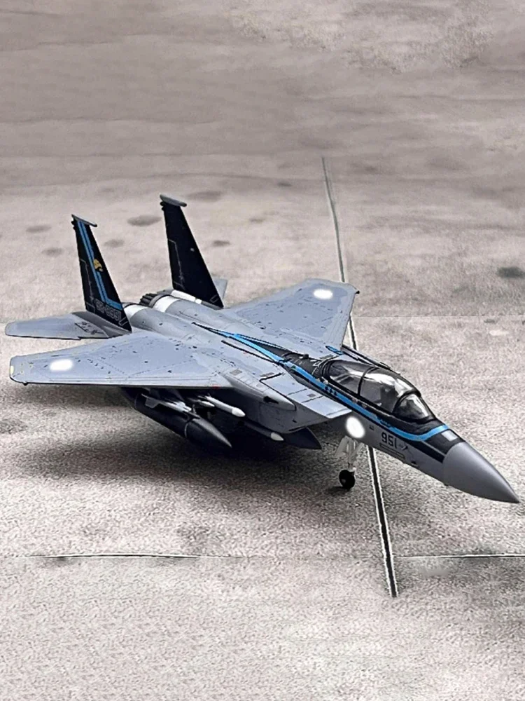 Diecast 1:144 Scale Military Model Toys F15 F-15 F-15J Fighter Diecast Metal Alloy Plane Replica Model Toy Souvenir Gifts