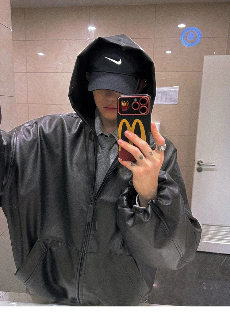 Frühling Herbst Kurze Übergroße Schwarze Weiche PU-Lederjacke für Männer mit Kapuze Reißverschluss Locker Lässig Koreanische Modekleidung – Detail 8