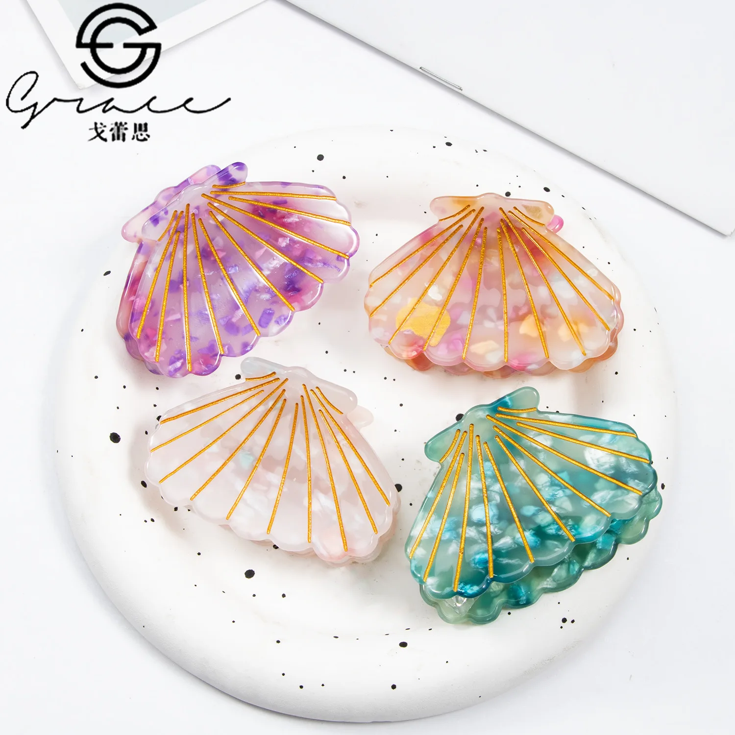 YHJ Small Seashells Hair Claw Cute Design Hawaiian Style Acrylic Hair Claw Clips Hair Accessories for Women Girls